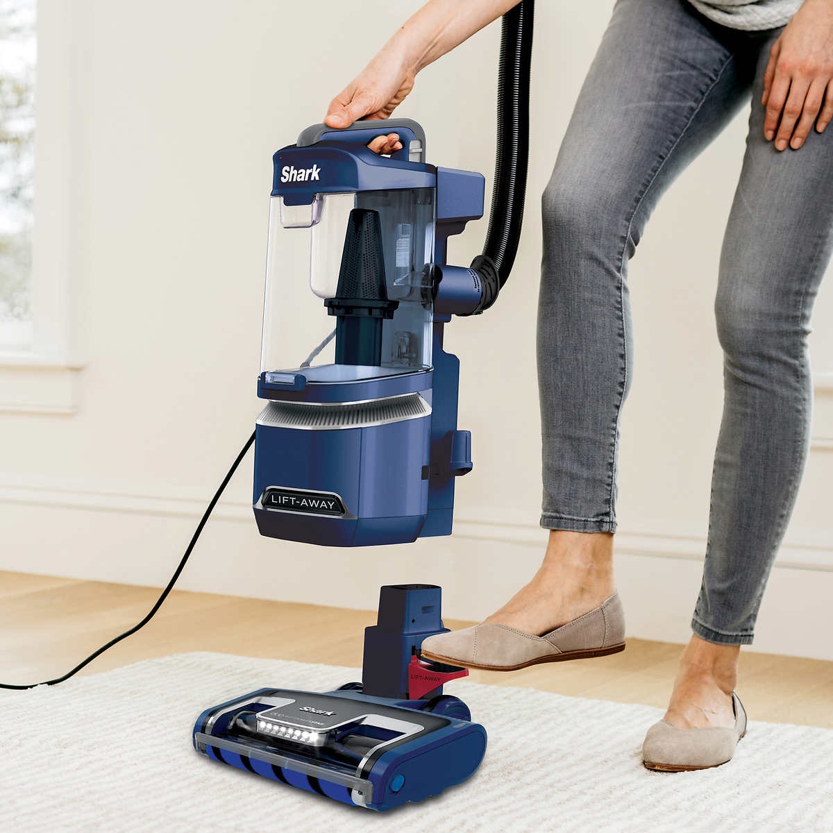 Shark Performance Lift-Away Upright Vacuum with DuoClean PowerFins